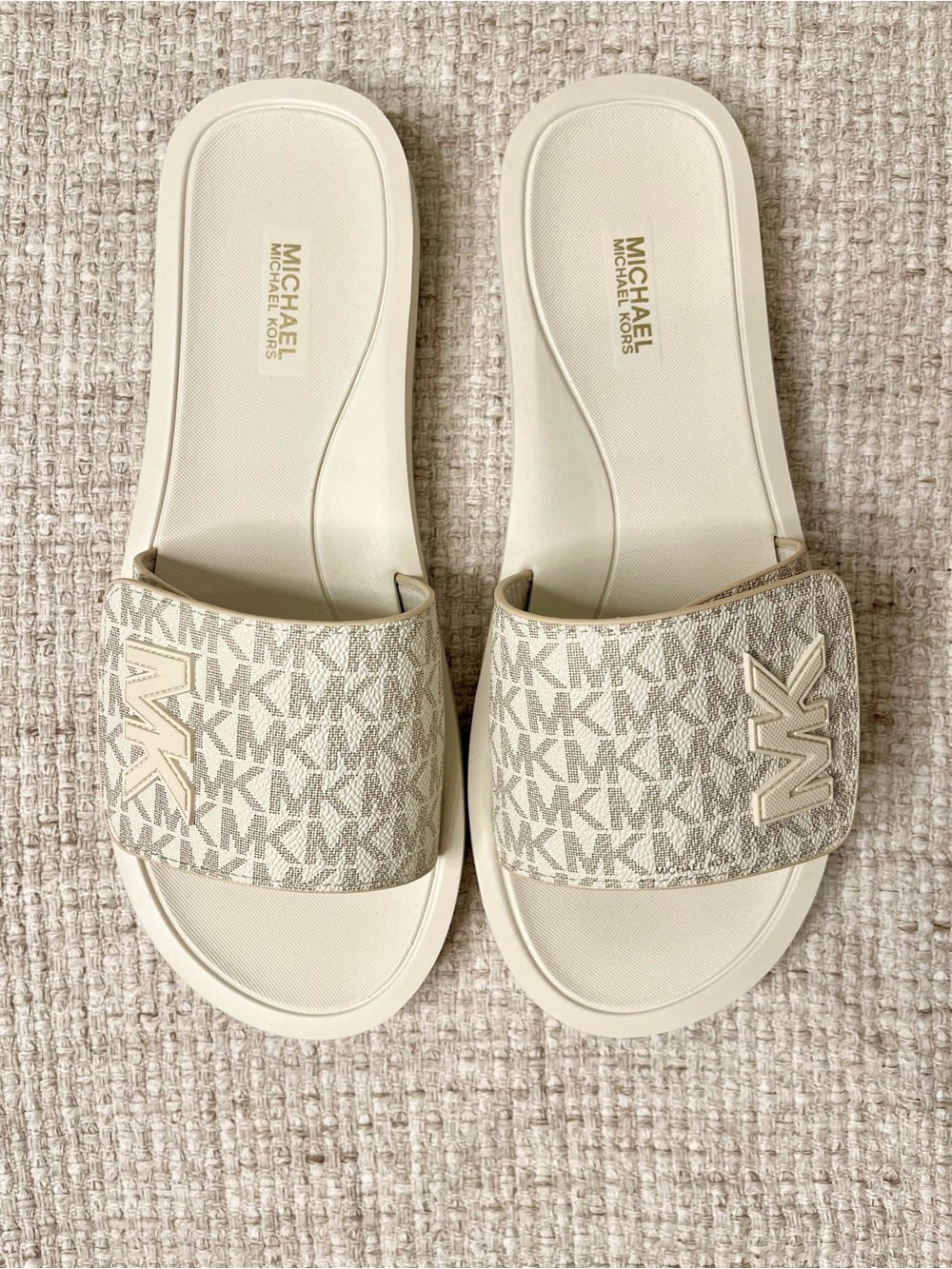 Michael Kors Cream MK Logo Slide Sandals size 10